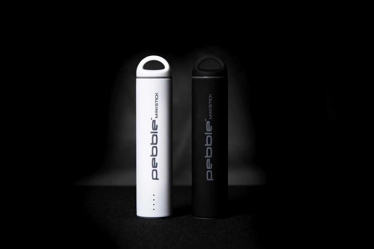 Veho Pebble Ministick 2200mah power bank - Black