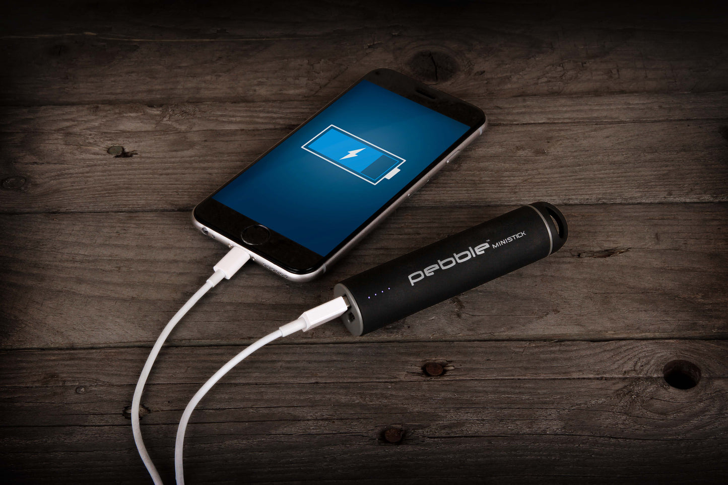 Veho Pebble Ministick 2200mah power bank - Black